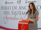 Bernardette González